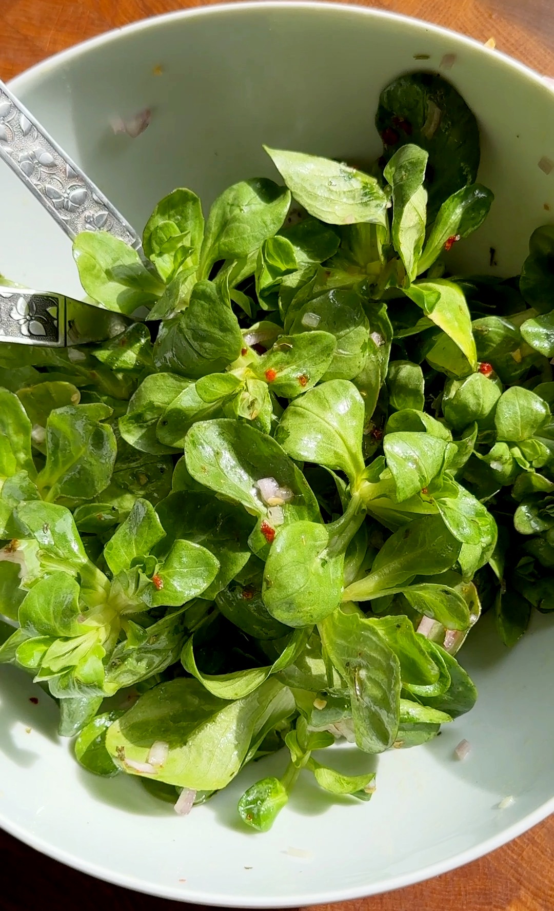 Lamb’s Lettuce Salad