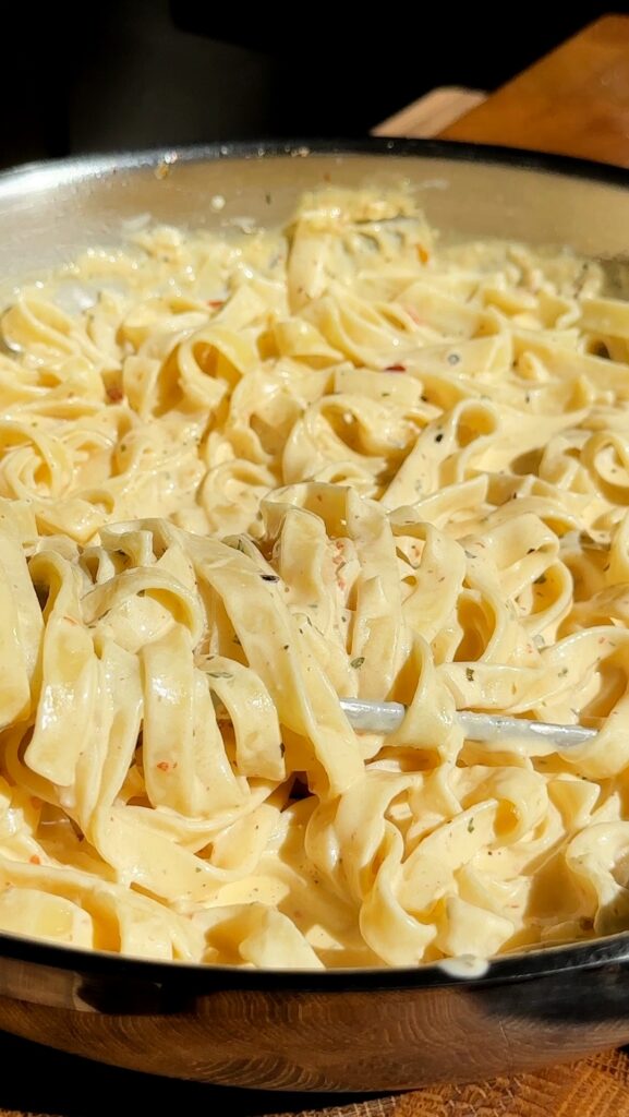 Chicken Alfredo Pasta