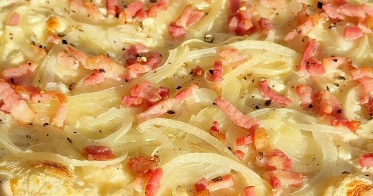 Tarte Flambée (Elsässer Flammkuchen)