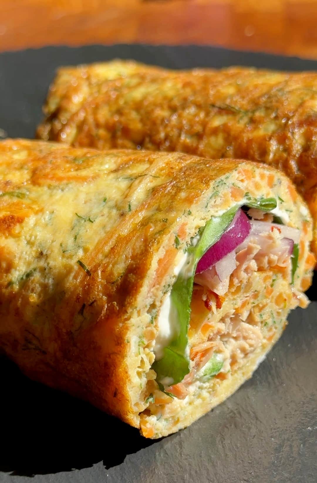 Low-Carb Egg Wrap with Tuna