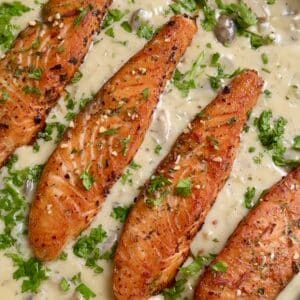 Salmon with Creamy Mushroom Sauce