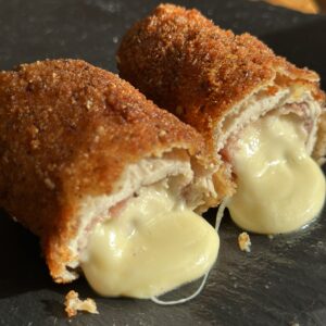 Crispy and Juicy Chicken Cordon Bleu